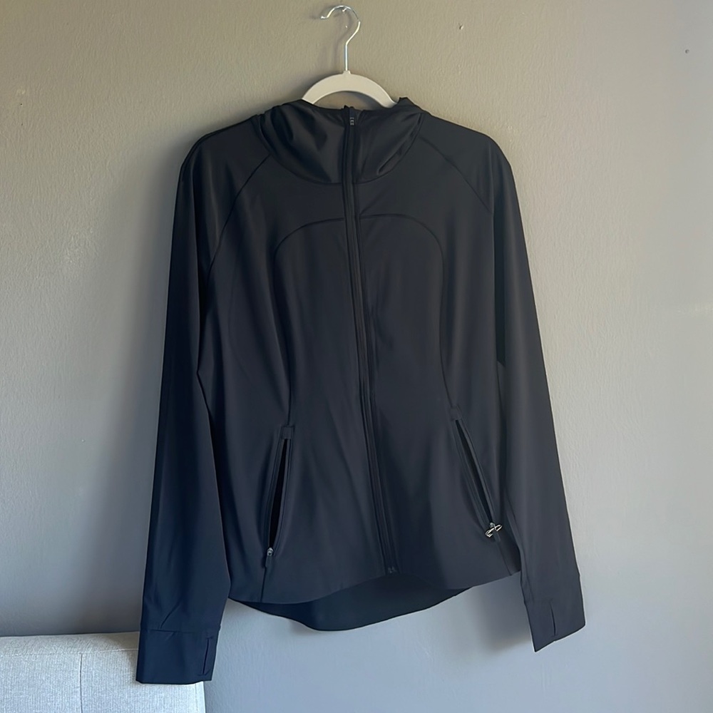 Amazing Lulu jacket